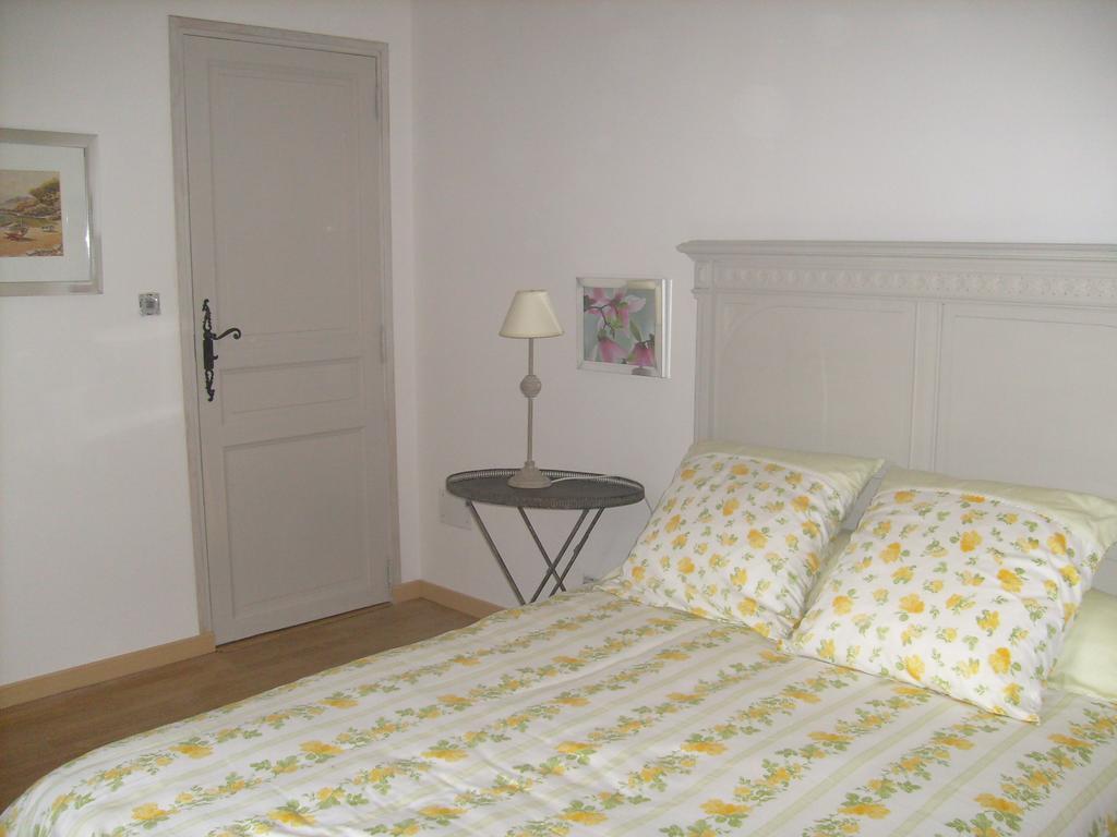 Les Grands Pins Villa Saint-Andiol Luaran gambar